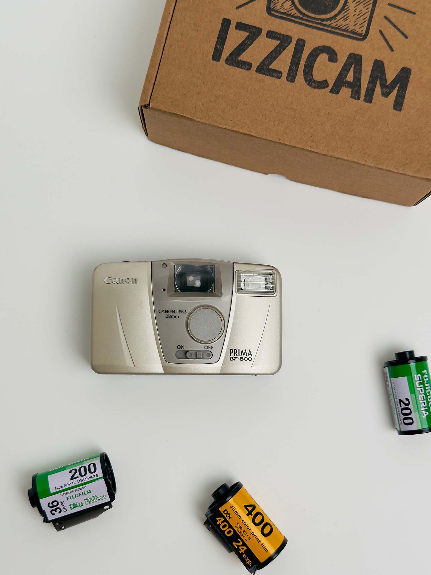 Пленочный фотоаппарат Canon BF-800, вид спереди