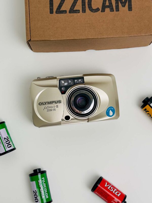 Пленочный фотоаппарат OLYMPUS MJU II ZOOM 170 (DATE), вид спереди