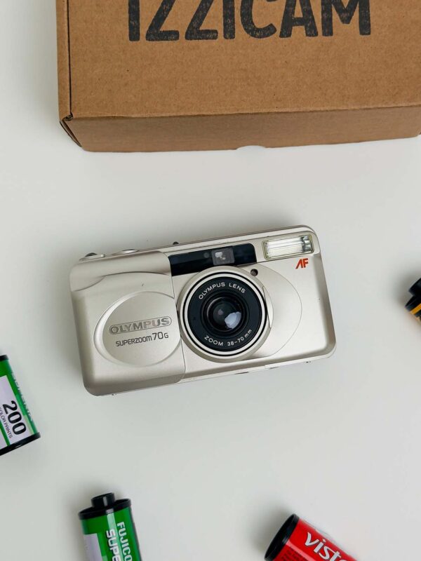 Пленочный фотоаппарат OLYMPUS SUPERZOOM 70G