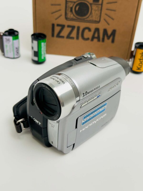 Видеокамера Sony Handycam DCR‑HC96